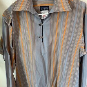 Retro Patagonia shirt